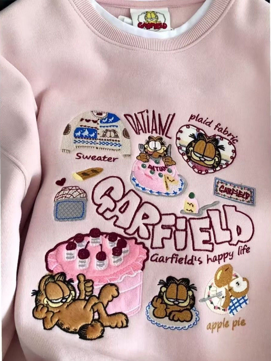 Garfield’s Happy Life Embroidered Sweatshirt – Pink Cozywear with Cartoon & Dessert Motifs