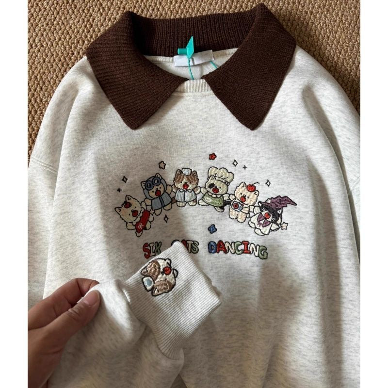 “SIX CATS DANCING” Cartoon Sweatshirt – Light Gray with Embroidered Sleeve Detail