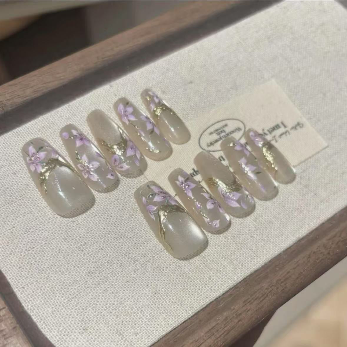 Press-On Nails – Purple Floral Elegance