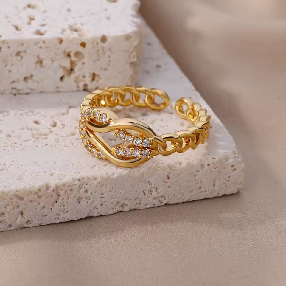 Twist Chain Ring